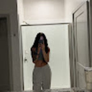 Meet your Posher, Mackenzie